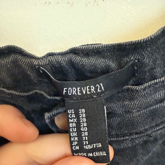 2/$15 Forever 21 - Black Skinny Jeans - Picture 5 of 6